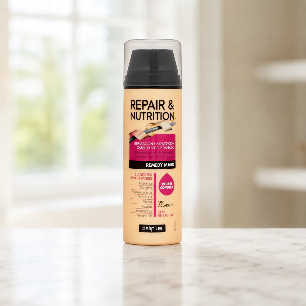 Masque sans rinçage Repair & Nutrition aux 8 agents réparateurs pour cheveux secs et abîmés Deliplus