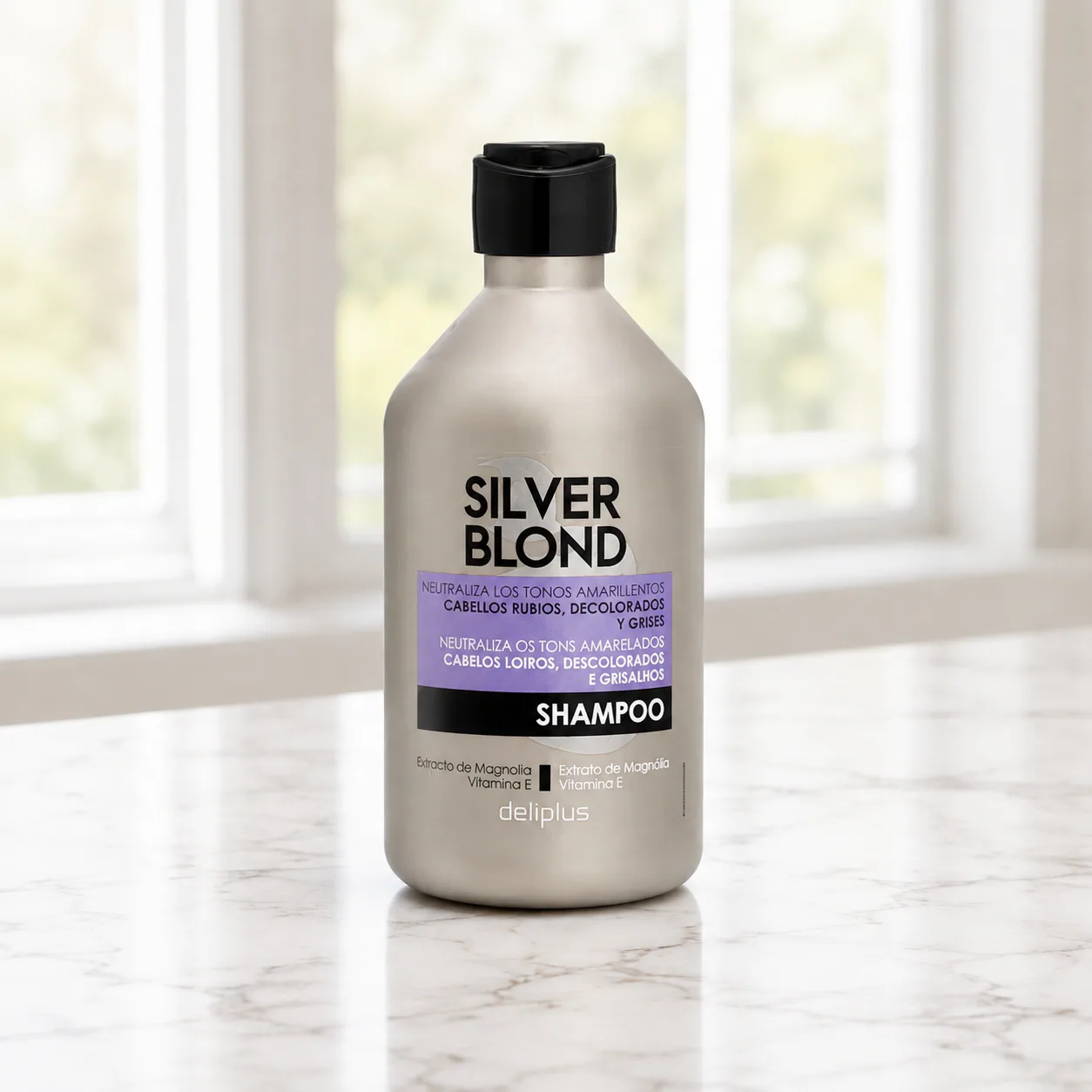 Shampooing Silver Blond à l’extrait de magnolia pour cheveux blonds, décolorés et gris Deliplus